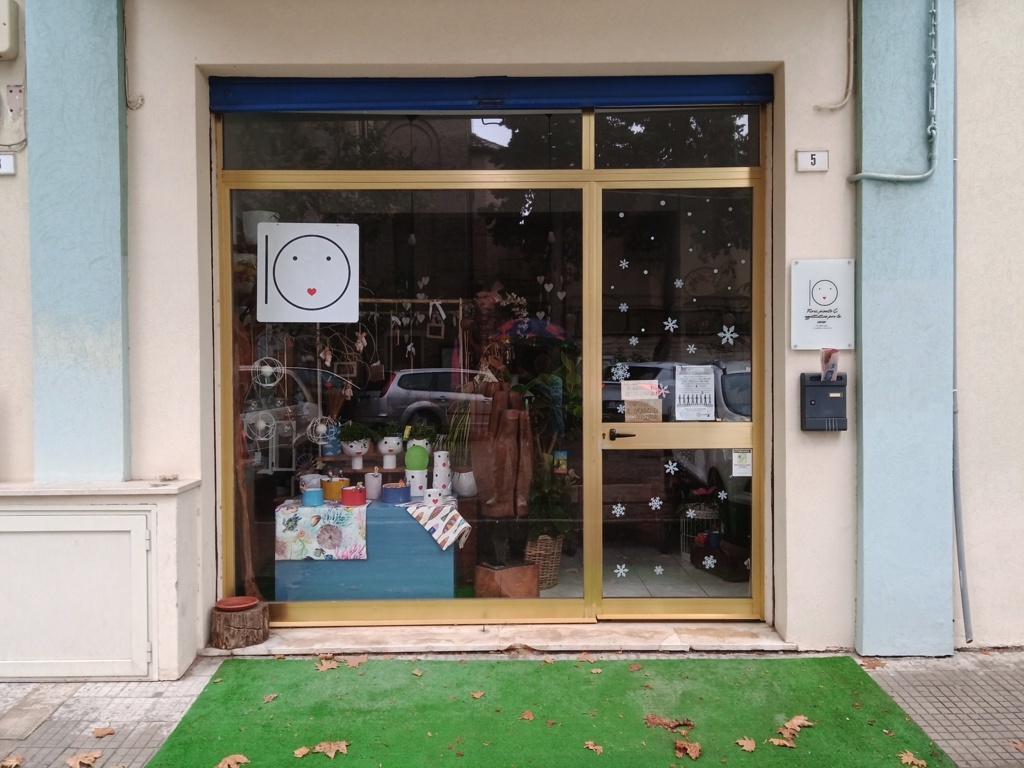 Fano S. Cristoforo negozio/ufficio 35 mq. con 1 vetrina